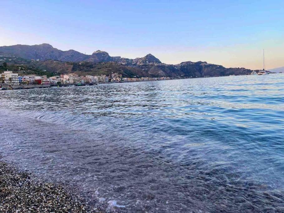 Casa Vacanza Giardini Naxos Taormina Miranaxos Eksteriør bilde