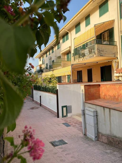 Casa Vacanza Giardini Naxos Taormina Miranaxos Eksteriør bilde
